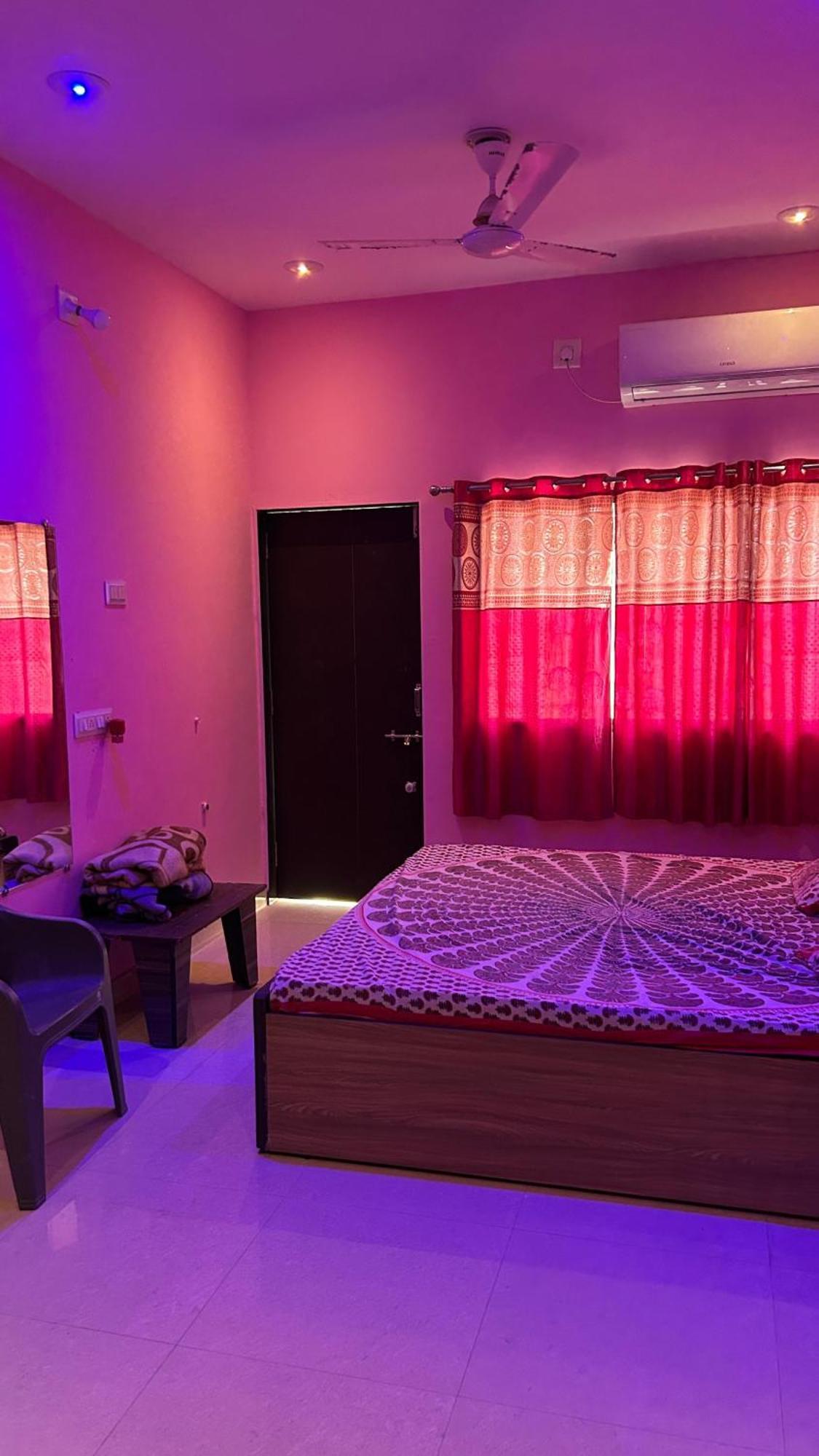 Dwarka Home Stay 2 Only Family Eksteriør bilde